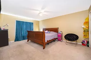 1040 Tawny Eagle Dr, Groveland, FL 34736 - Photo 30