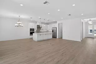 899 Arbor Green Trail, Saint Cloud, FL 34771 - Photo 10
