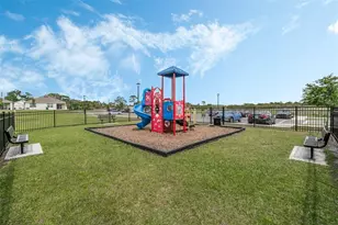 935 August Sky Dr, Deltona, FL 32738 - Photo 40