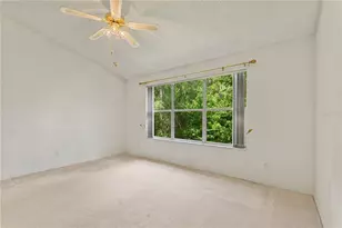 5999 Lake Pointe Dr, Orlando, FL 32822 - Photo 14