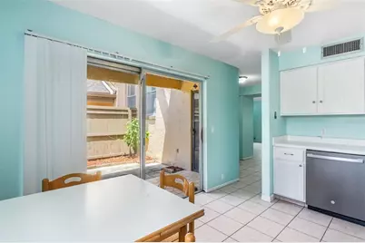 552 Windmeadows Street, Altamonte Springs, FL 32701 - Photo 10