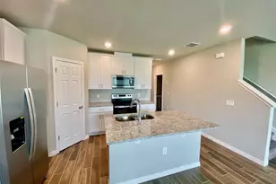 737 Legacy Dr, Davenport, FL 33896 - Photo 6