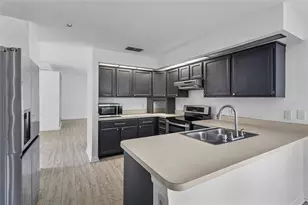 5673 Parkview Lake Dr, Orlando, FL 32821 - Photo 14