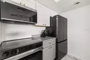 5168 Conroy Rd, Orlando, FL 32811 - Photo 6