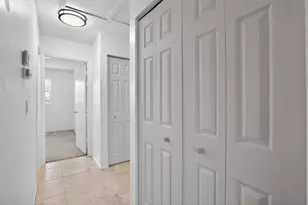 2560 Golf Course Dr, Sarasota, FL 34234 - Photo 24