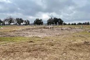 12975 Stillwater Cv Dr, Astatula, FL 34705 - Photo 2