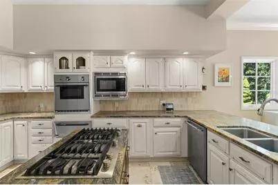 9731 Chestnut Ridge Drive, Windermere, FL 34786 - Photo 14