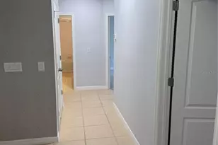 9511 Oglethorpe Dr, Groveland, FL 34736 - Photo 2