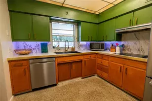 122 W Coleman Cir, Sanford, FL 32773 - Photo 16