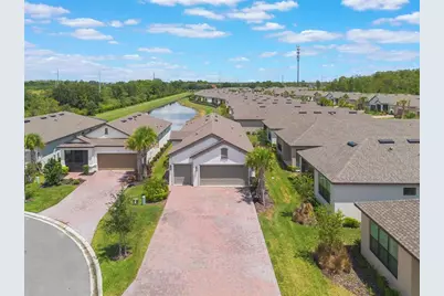1062 Umbria Drive, Kissimmee, FL 34759 - Photo 4