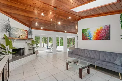 7921 Sebago Court, Orlando, FL 32835 - Photo 2