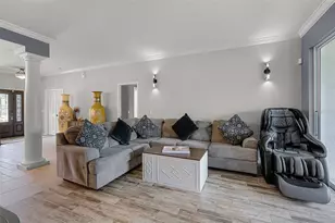 2561 Corbyton Ct, Orlando, FL 32828 - Photo 12