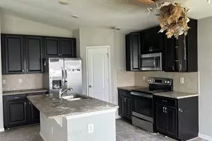 14323 Haddon Mist Dr, Wimauma, FL 33598 - Photo 2