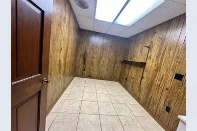 820 E Orange Ave, Eustis, FL 32726 - Photo 40