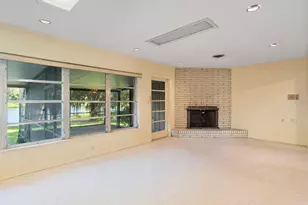 2813 Timberlake Dr, Orlando, FL 32806 - Photo 16