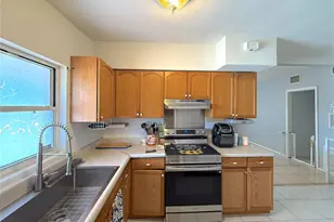 4919 Indialantic Dr, Orlando, FL 32808 - Photo 8