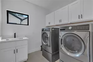 239 E Harding St, Orlando, FL 32806 - Photo 58