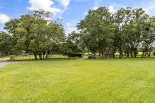 32530 Senese Rd, Sorrento, FL 32776 - Photo 30