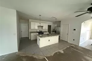 225 Gina Ln, Davenport, FL 33837 - Photo 8