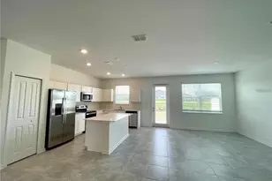 422 Bogey Dr, Davenport, FL 33896 - Photo 10