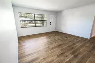 2104 NE 51st Pl, Ocala, FL 34479 - Photo 8