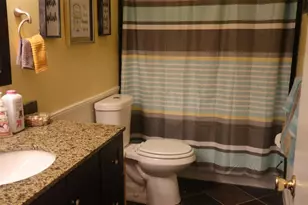 5410 Old Oak Tree Dr, Orlando, FL 32808 - Photo 32