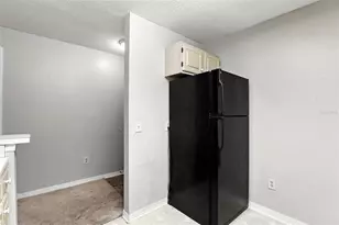 1950 Summer Club Dr, Oviedo, FL 32765 - Photo 8