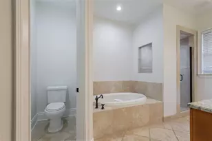 1513 S Bay Villa Pl, Tampa, FL 33629 - Photo 36