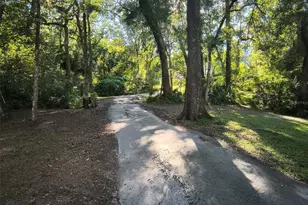24050 Winding Creek Dr, Brooksville, FL 34601 - Photo 34
