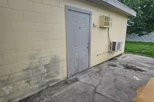 6729 Ovid Ave, Orlando, FL 32809 - Photo 2