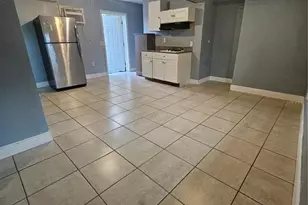 6729 Ovid Ave, Orlando, FL 32809 - Photo 4