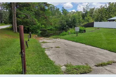 16067 SE 13th Street, Ocklawaha, FL 32179 - Photo 18