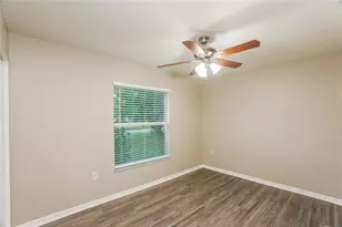 2008 3rd Ave W, Palmetto, FL 34221 - Photo 8