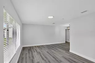 1870 Highness Ct, Orlando, FL 32810 - Photo 4