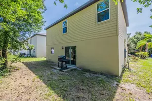 938 Mansfield Rd, Tavares, FL 32778 - Photo 24