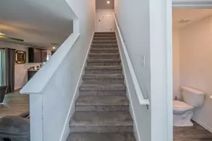 938 Mansfield Rd, Tavares, FL 32778 - Photo 4