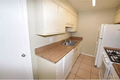 3213 Split Willow Drive, Orlando, FL 32808 - Photo 8