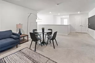 2070 Lelani Cir, Davenport, FL 33897 - Photo 18