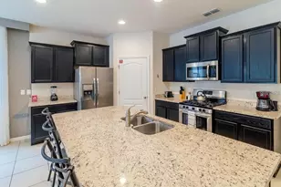 6047 Broad Oak Dr, Davenport, FL 33837 - Photo 4