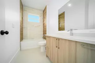 15245 Brainbridge Cir, Port Charlotte, FL 33981 - Photo 30