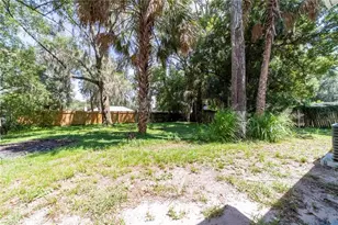 745 E Jackson Ave, Mount Dora, FL 32757 - Photo 38