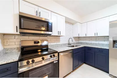 745 E Jackson Avenue, Mount Dora, FL 32757 - Photo 8