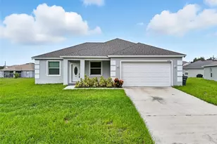 1429 Punta Gorda Dr, Poinciana, FL 34759 - Photo 1