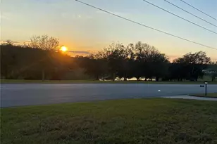 2693 Cayman Cir, Zellwood, FL 32798 - Photo 18