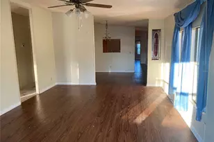 2693 Cayman Cir, Zellwood, FL 32798 - Photo 8