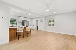 6722 Edgewater Dr, Orlando, FL 32810 - Photo 8