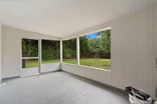 6722 Edgewater Dr, Orlando, FL 32810 - Photo 16