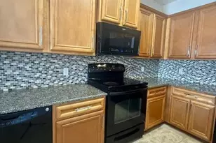 2309 Betsy Ross Ln, Saint Cloud, FL 34769 - Photo 4