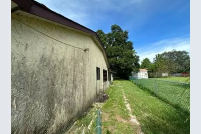 329 Oak Track Drive, Ocala, FL 34472 - Photo 6