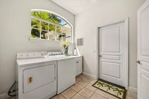 9713 Camberley Cir, Orlando, FL 32836 - Photo 58